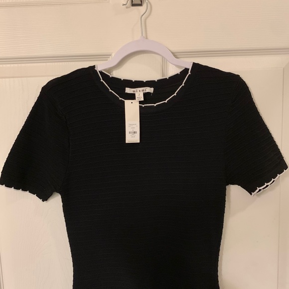 Corrugated black dress w/ white hems NWT - Picture 5 of 6